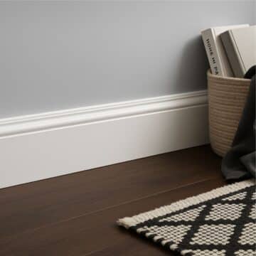 Plinthe prépaint blanc